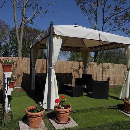 Il Cipresso Bed & Breakfast *
